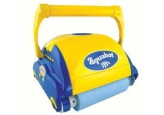 aquabot bravo top smart havuz robotu